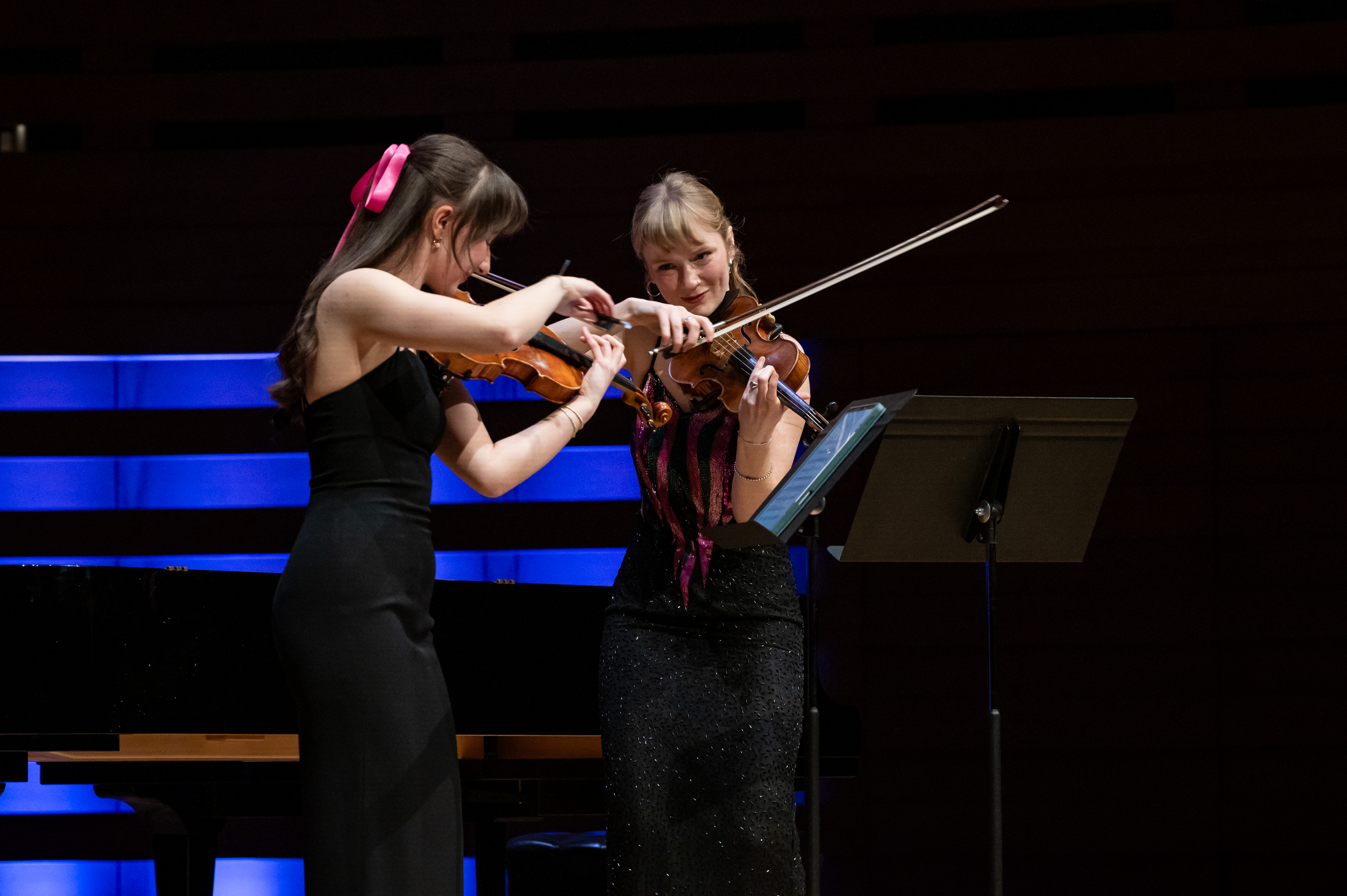 2025 Grand Prize Winner and First Prize Winner of the Duo Category: Bronde Duo (Maria Jojatu & Ehrentraud Moser, violins)