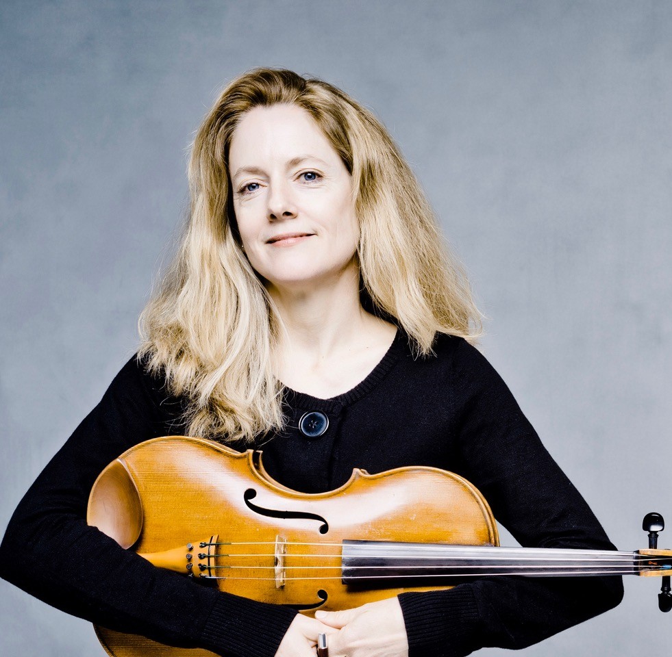 Lesley N. Ropbertson